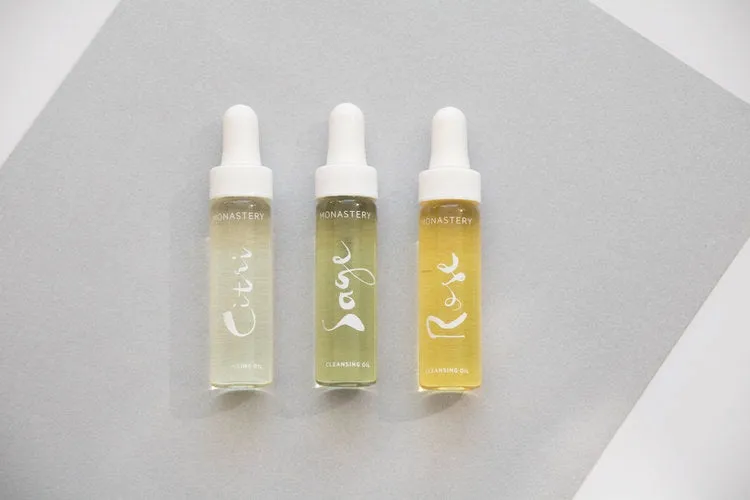 Cleansing Oil Minis