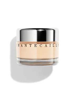 Future Skin Foundation in Porcelain