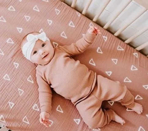 Mebie Baby Fitted Crib Sheet - Blush Triangle