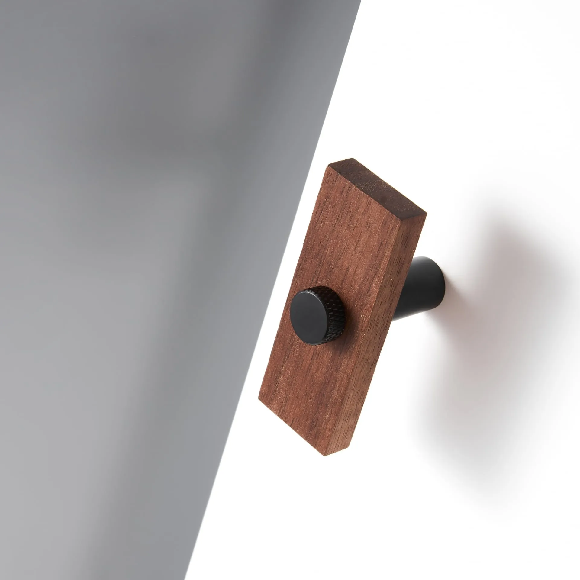 NUX Walnut & Brass Handles